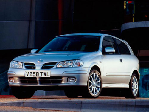 Nissan Almera